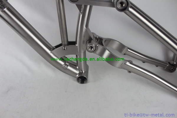 Titanium Suspension Bike Frame with OEM Wholesale